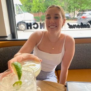 Meet your Posher, Maggie